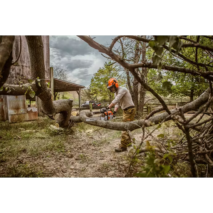 STIHL MS 261 C-M Gas-Powered Chainsaw for Sale | Foards STIHL MS 261 C-M Gas-Powered Chainsaw for Sale | Foards