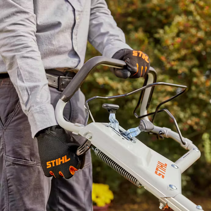STIHL RM 655 YS Self-Propelled Gas-Powered Push Mower - 21